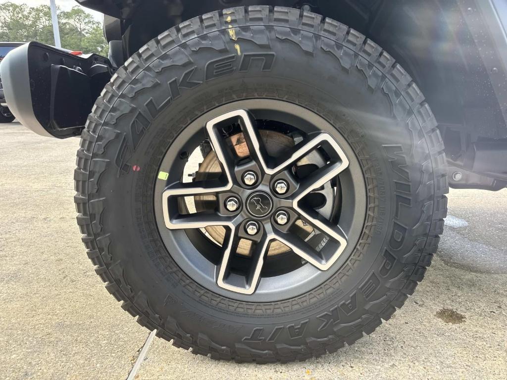 new 2025 Jeep Gladiator car, priced at $57,315