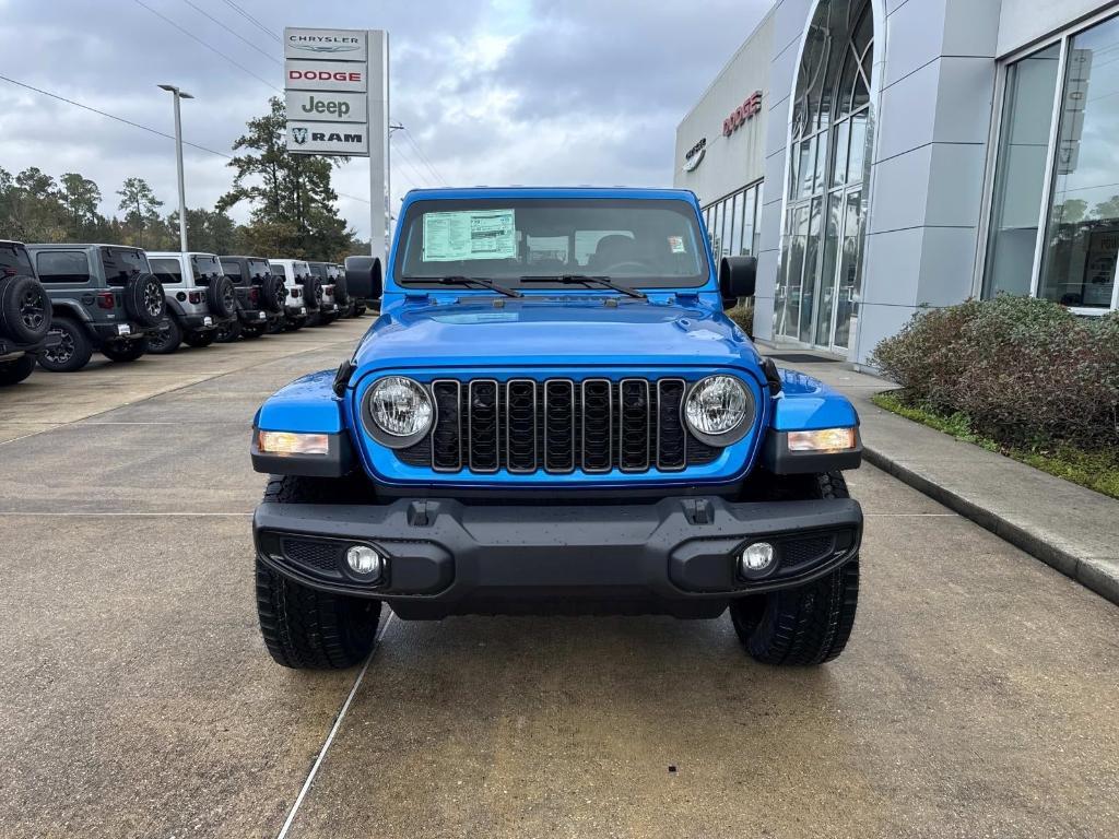 new 2025 Jeep Gladiator car, priced at $41,885