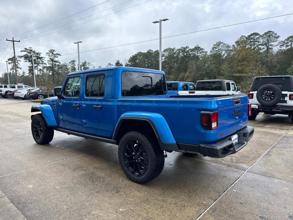 new 2025 Jeep Gladiator car, priced at $41,885