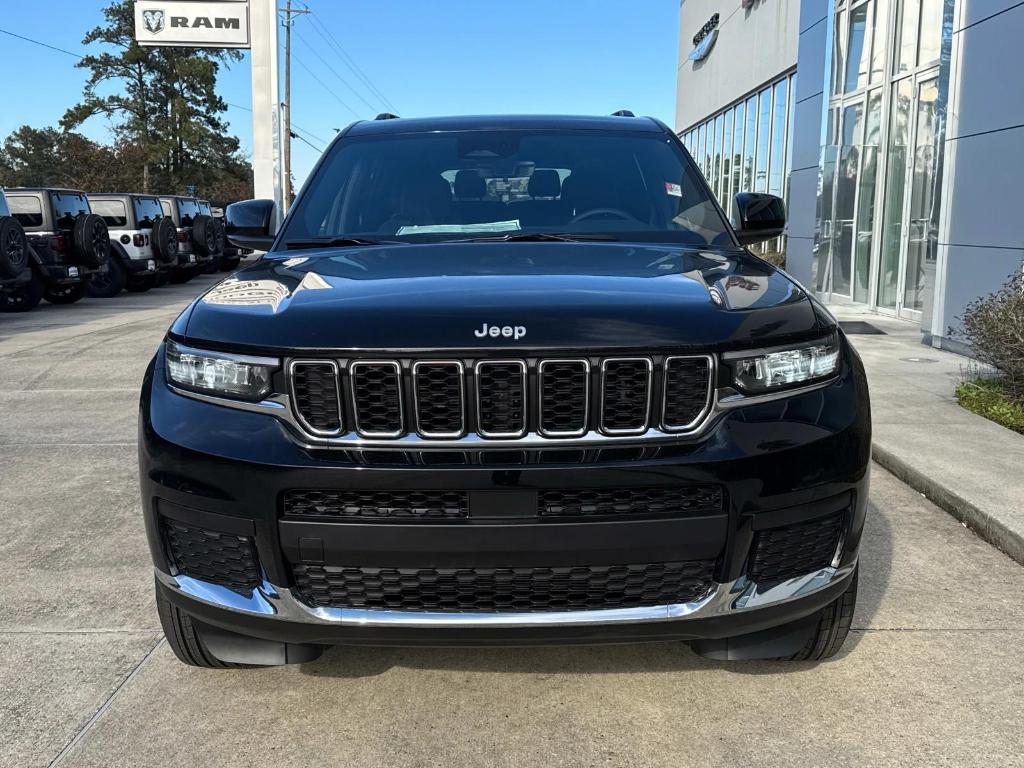 new 2025 Jeep Grand Cherokee L car, priced at $41,220