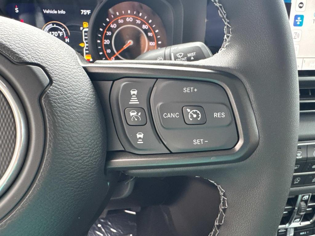 new 2025 Jeep Gladiator car, priced at $57,575