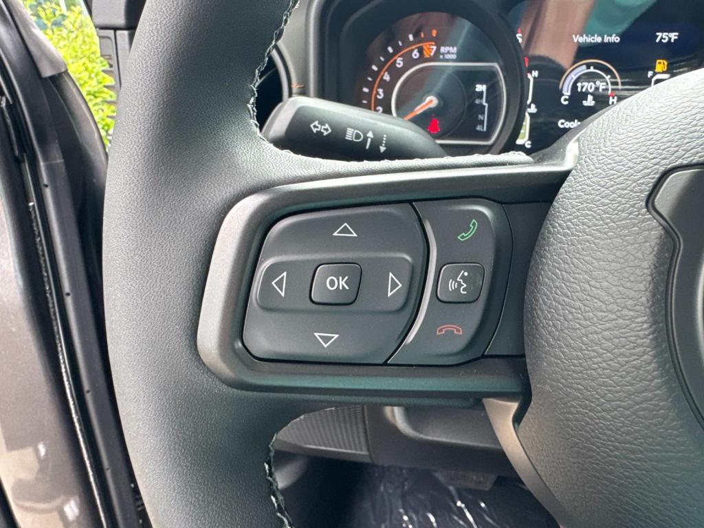 new 2025 Jeep Gladiator car, priced at $57,575