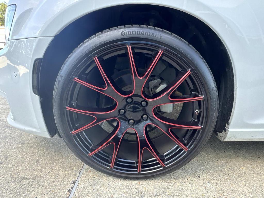 used 2023 Chrysler 300 car, priced at $27,998