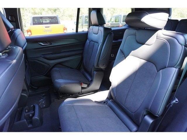 new 2024 Jeep Grand Cherokee L car, priced at $44,675