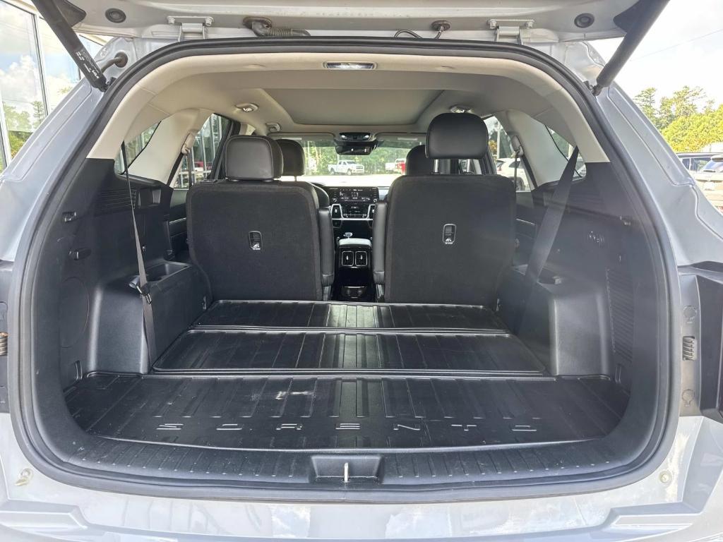 used 2022 Kia Sorento car, priced at $27,888