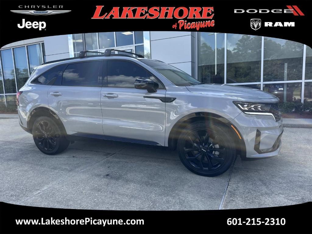 used 2022 Kia Sorento car, priced at $28,498