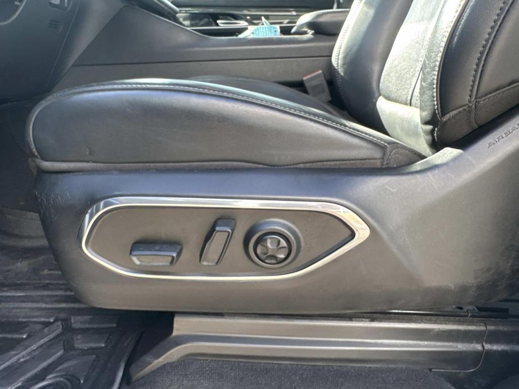 used 2022 Jeep Wagoneer car, priced at $38,998