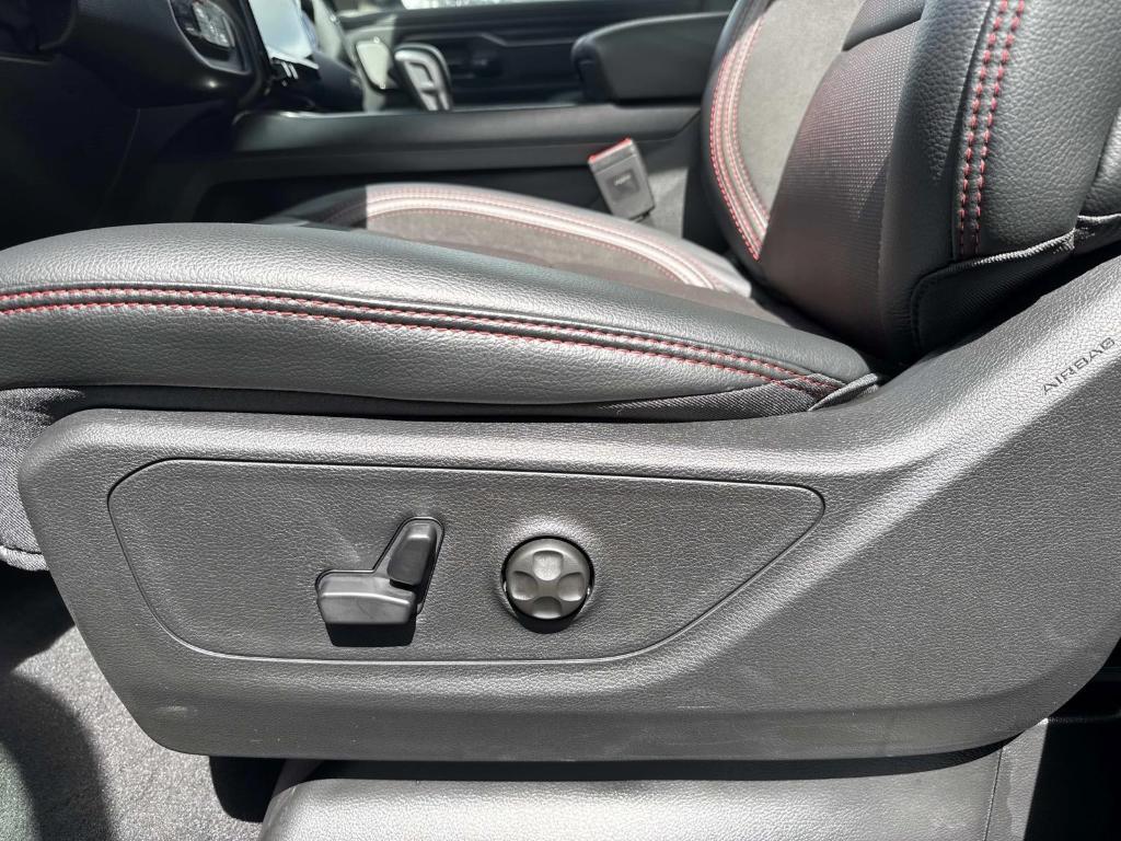 new 2025 Ram 1500 car, priced at $69,811