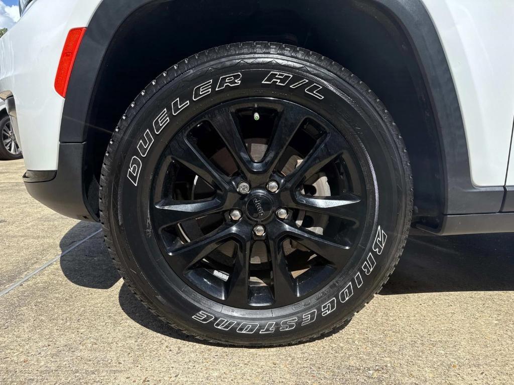 used 2021 Jeep Grand Cherokee L car, priced at $29,998