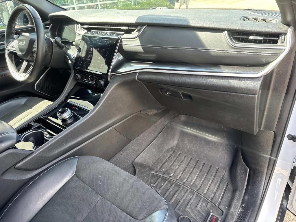 used 2021 Jeep Grand Cherokee L car, priced at $29,998