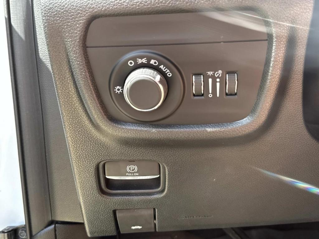 used 2021 Jeep Grand Cherokee L car, priced at $29,998