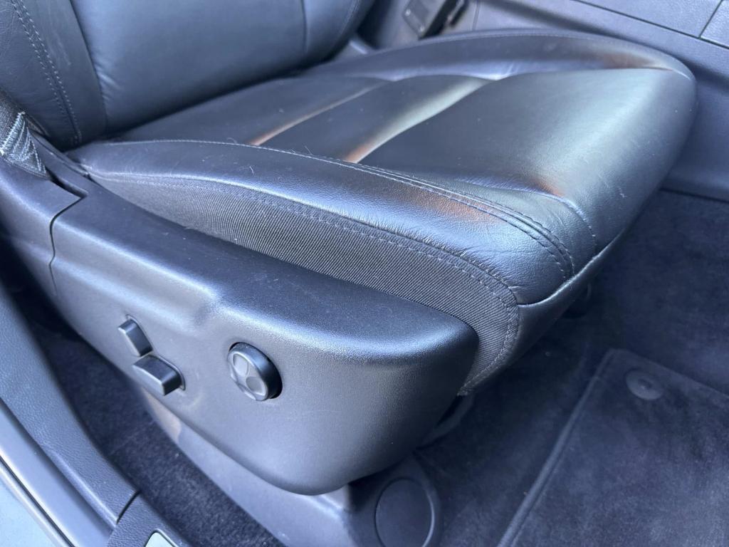 used 2018 Jeep Grand Cherokee car, priced at $23,998