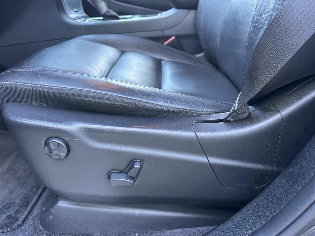 used 2018 Jeep Grand Cherokee car, priced at $23,998