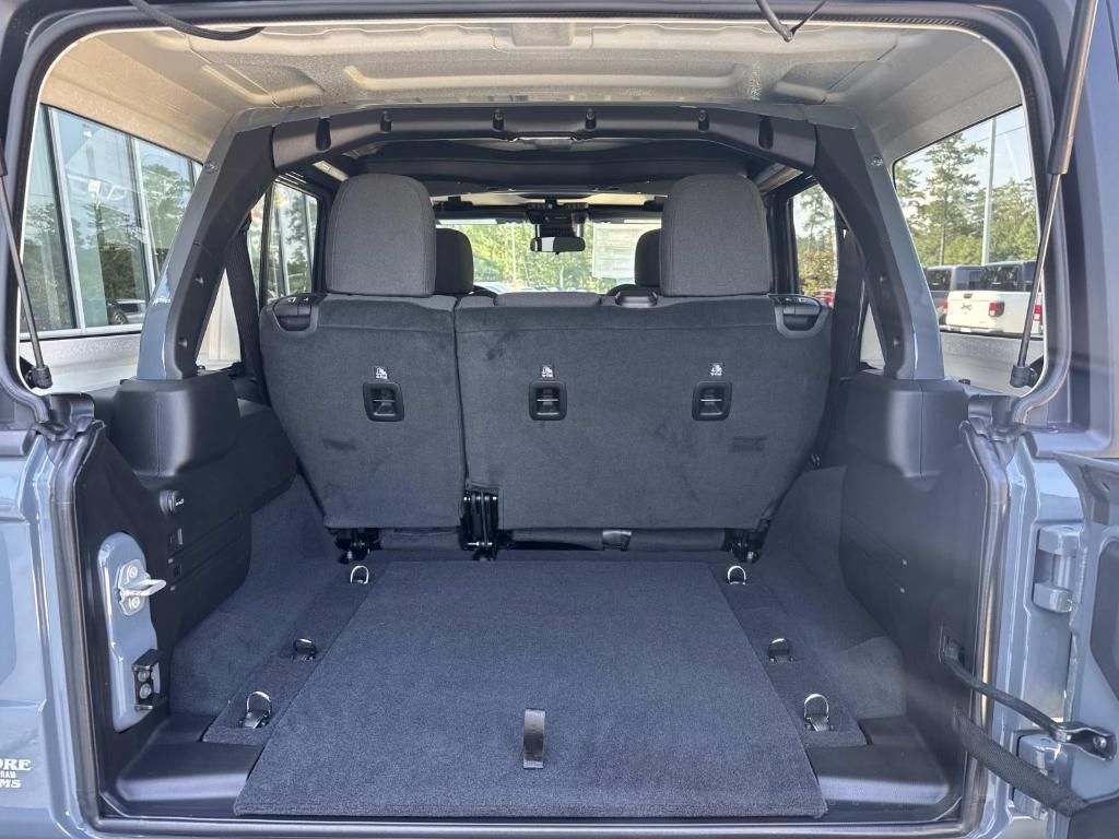 new 2025 Jeep Wrangler car, priced at $47,835