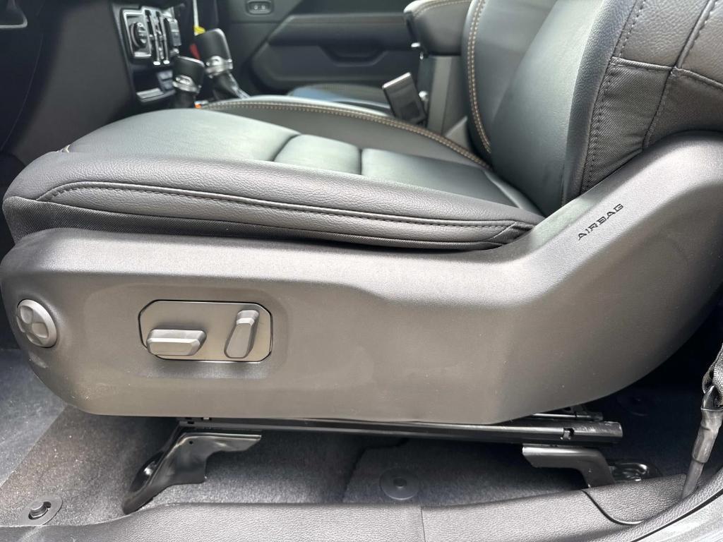 new 2025 Jeep Gladiator car, priced at $51,340