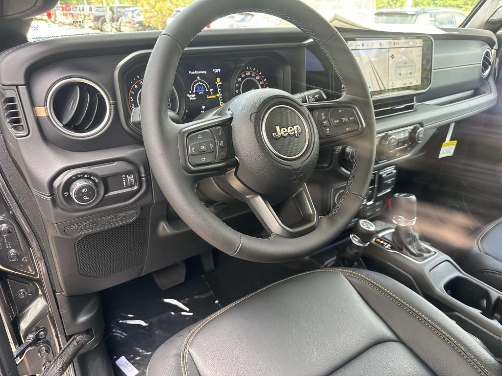 new 2025 Jeep Gladiator car, priced at $49,390