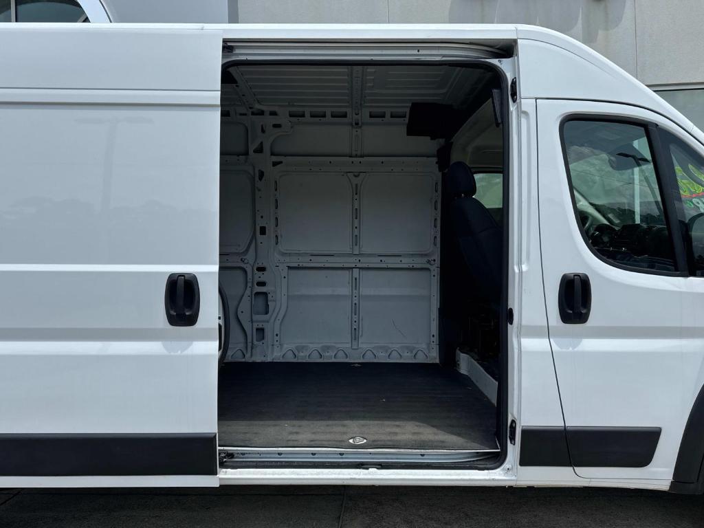 used 2023 Ram ProMaster 2500 car, priced at $30,998
