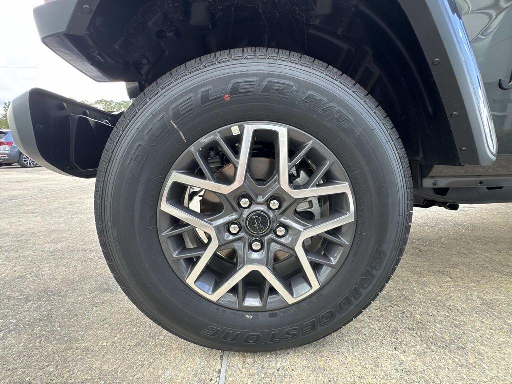 new 2025 Jeep Wrangler car, priced at $52,120