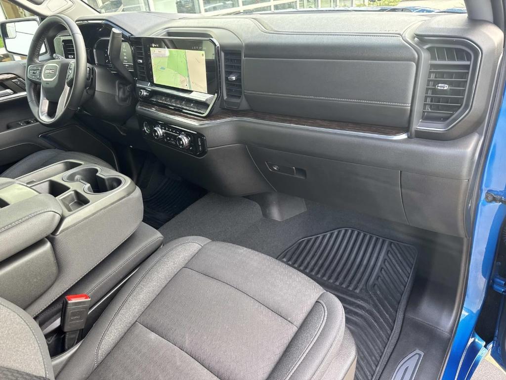used 2023 GMC Sierra 1500 car, priced at $33,998