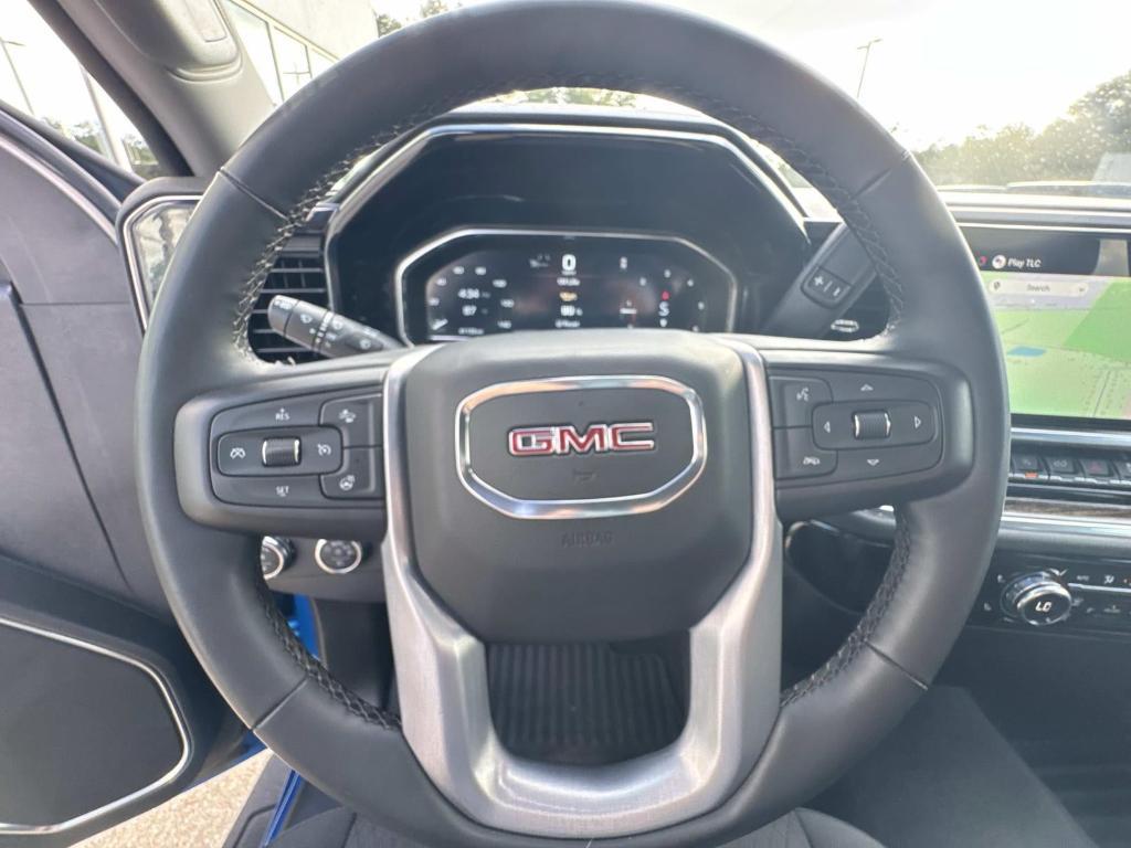 used 2023 GMC Sierra 1500 car, priced at $33,998