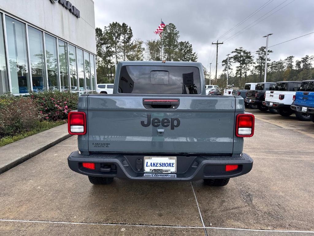 new 2025 Jeep Gladiator car, priced at $41,885