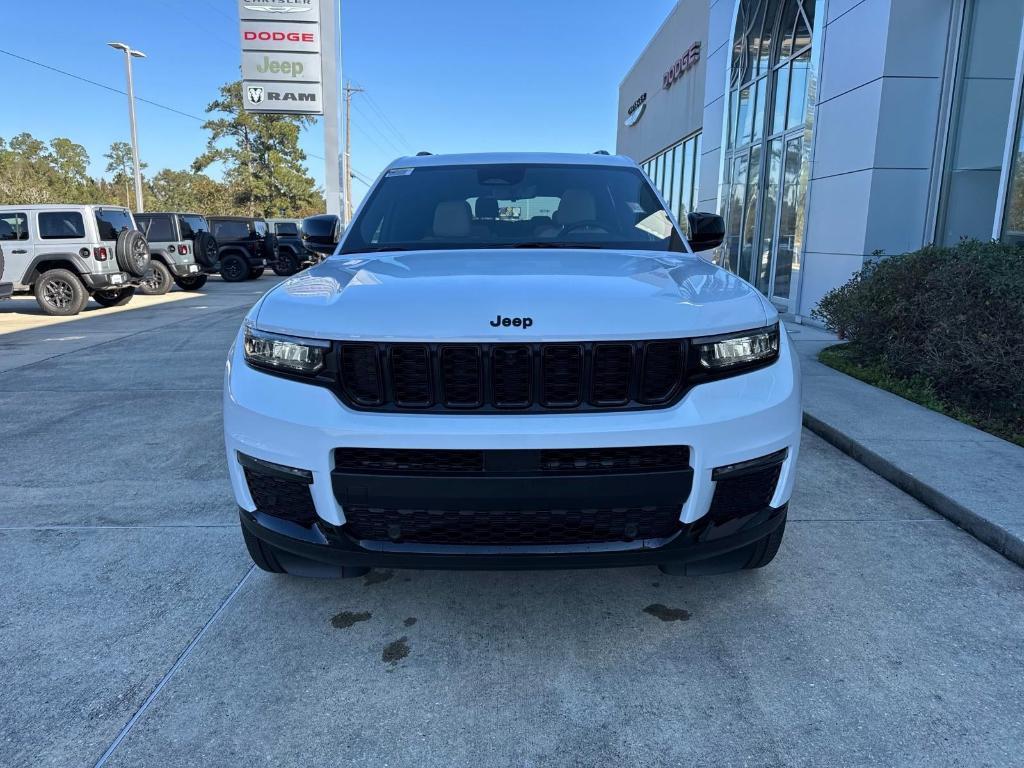 new 2025 Jeep Grand Cherokee L car, priced at $52,565