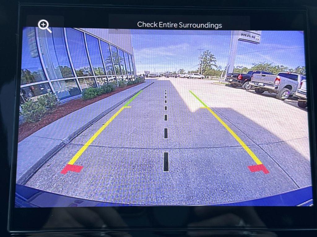 new 2025 Jeep Grand Cherokee car, priced at $36,875