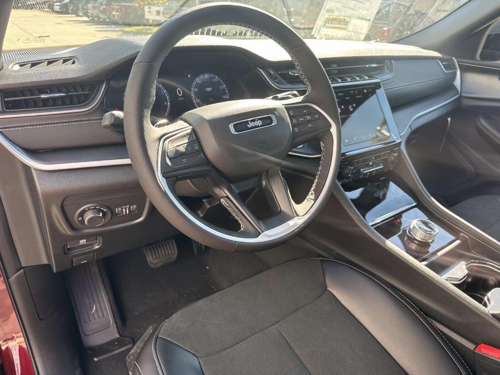 new 2025 Jeep Grand Cherokee L car, priced at $44,875