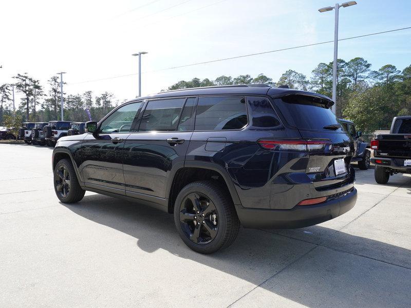 new 2024 Jeep Grand Cherokee L car, priced at $46,525