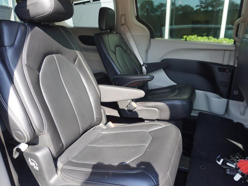 used 2022 Chrysler Pacifica car, priced at $22,498