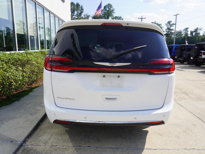 used 2022 Chrysler Pacifica car, priced at $22,498