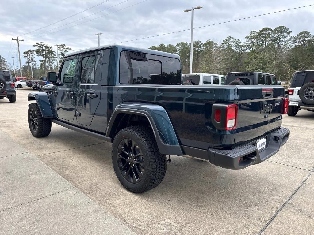 new 2025 Jeep Gladiator car, priced at $40,365