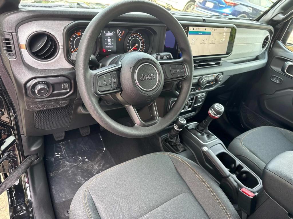 new 2025 Jeep Wrangler car, priced at $39,080
