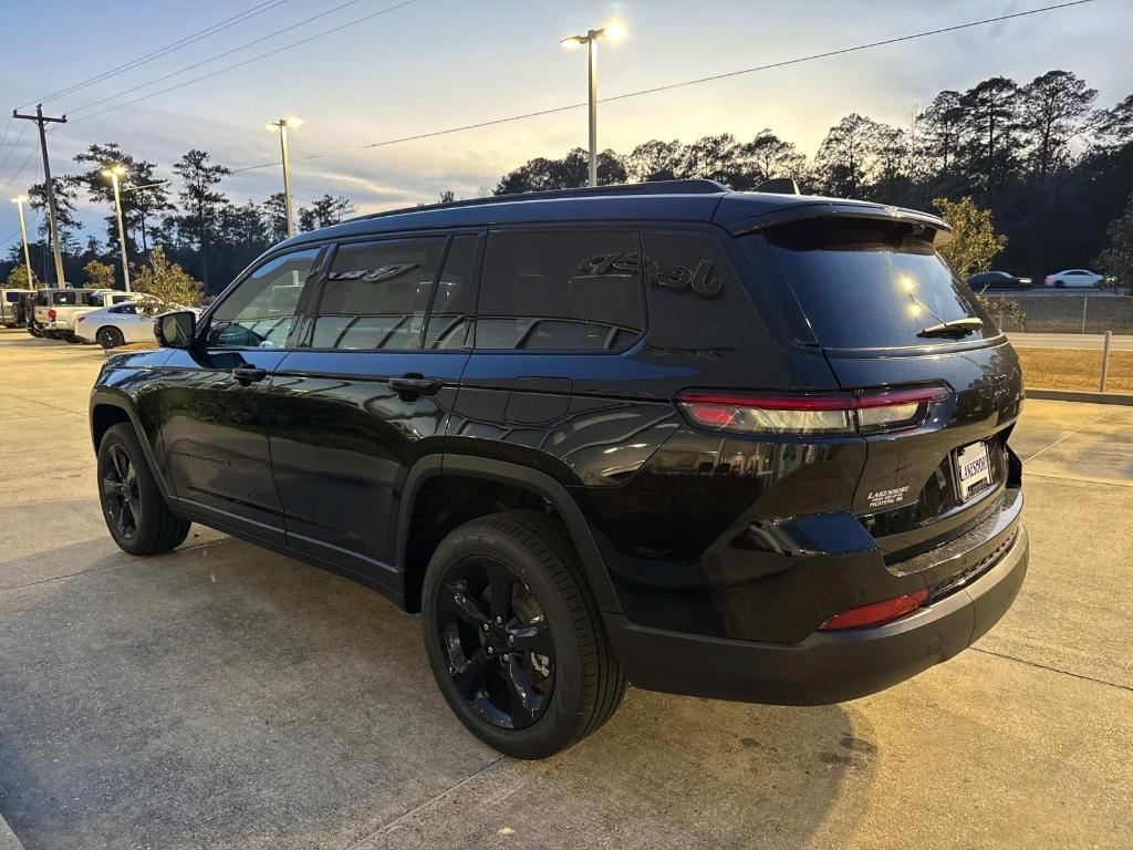 new 2025 Jeep Grand Cherokee L car, priced at $54,555