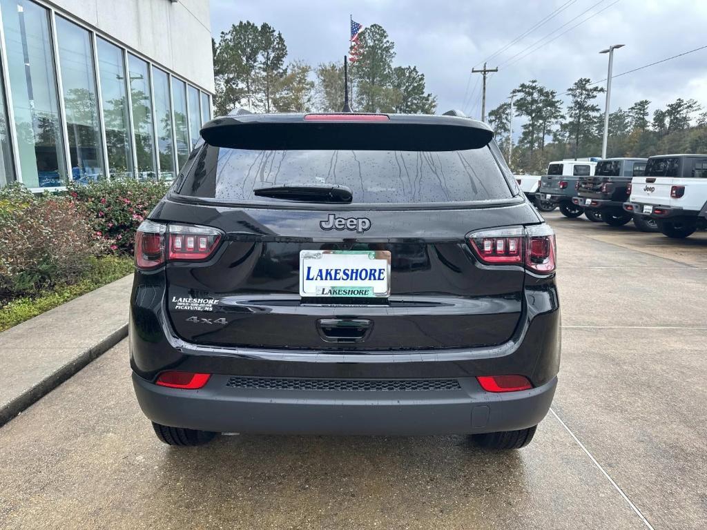 new 2025 Jeep Compass car, priced at $31,255