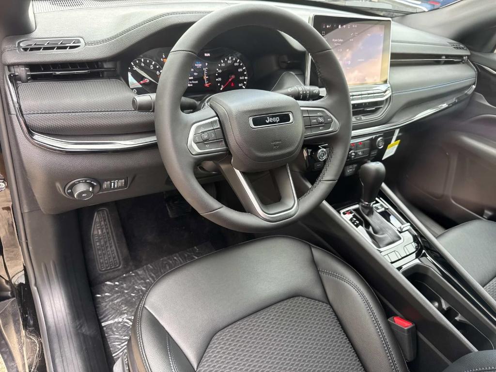 new 2025 Jeep Compass car, priced at $30,755
