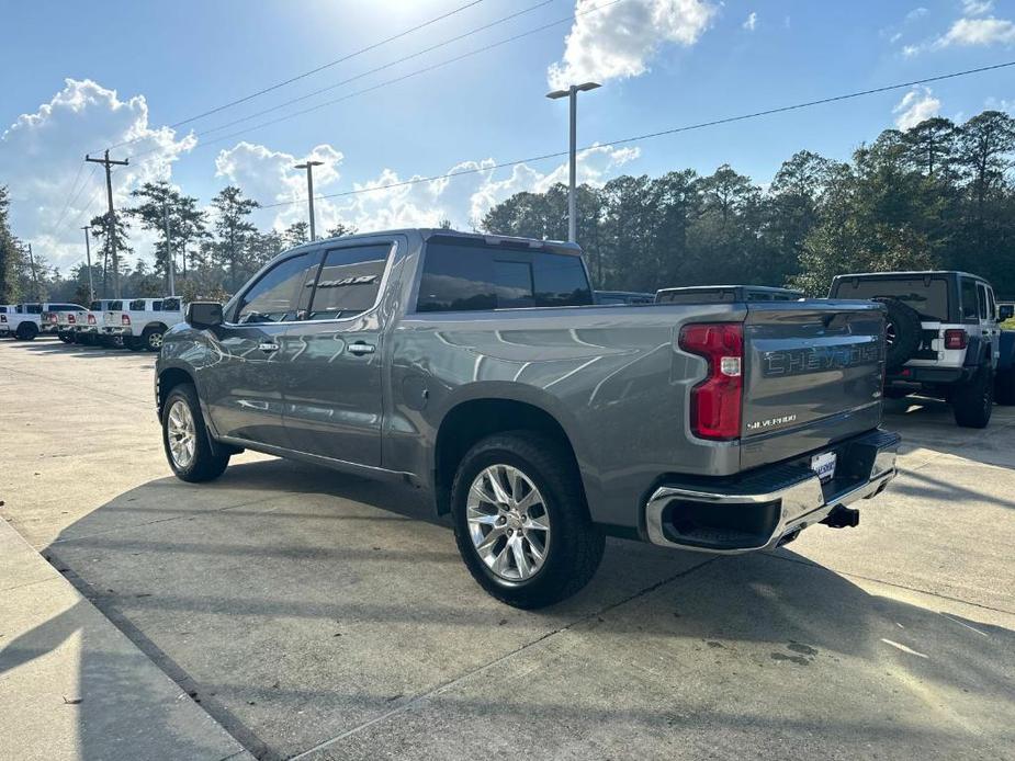 used 2022 Chevrolet Silverado 1500 Limited car, priced at $43,998