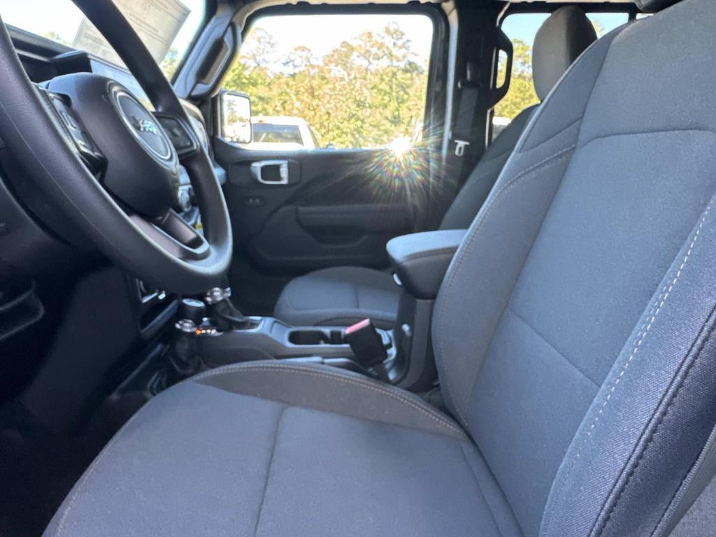 new 2026 Jeep Wrangler car, priced at $43,480