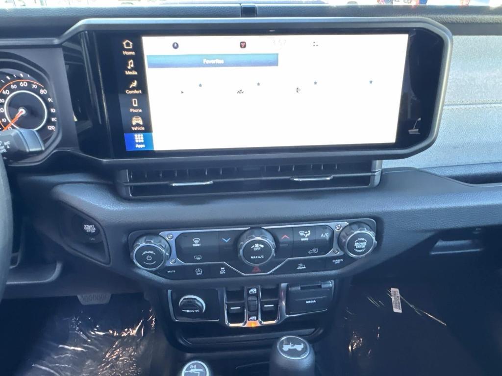 new 2026 Jeep Wrangler car, priced at $43,480