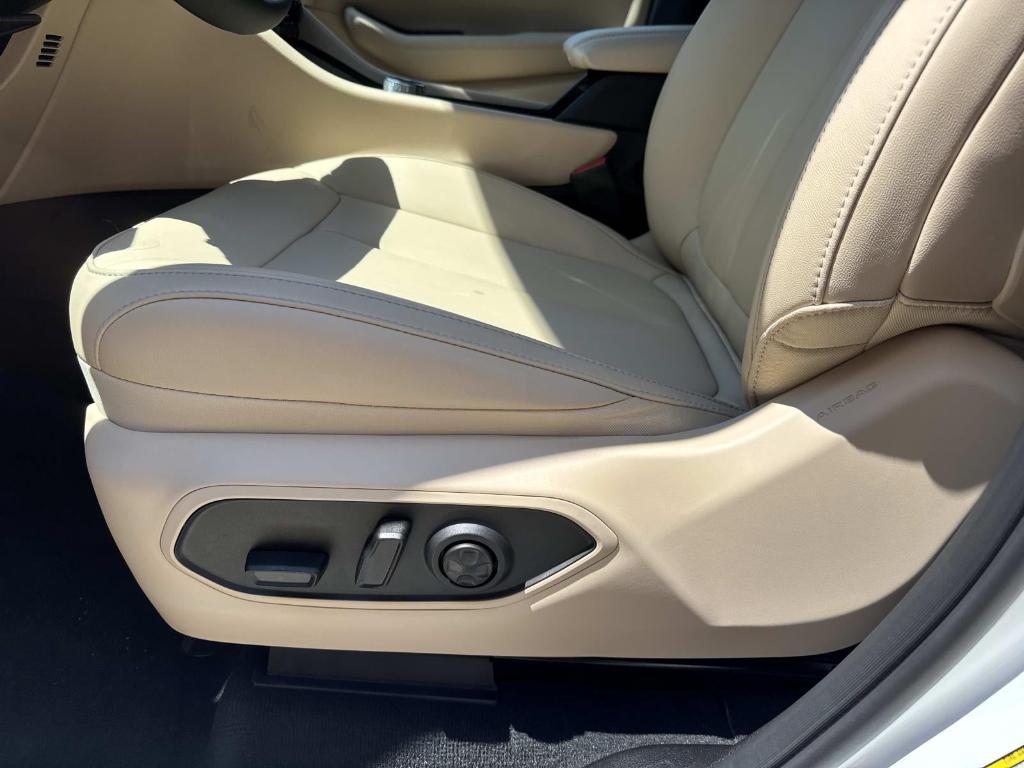 new 2025 Jeep Grand Cherokee L car, priced at $46,125