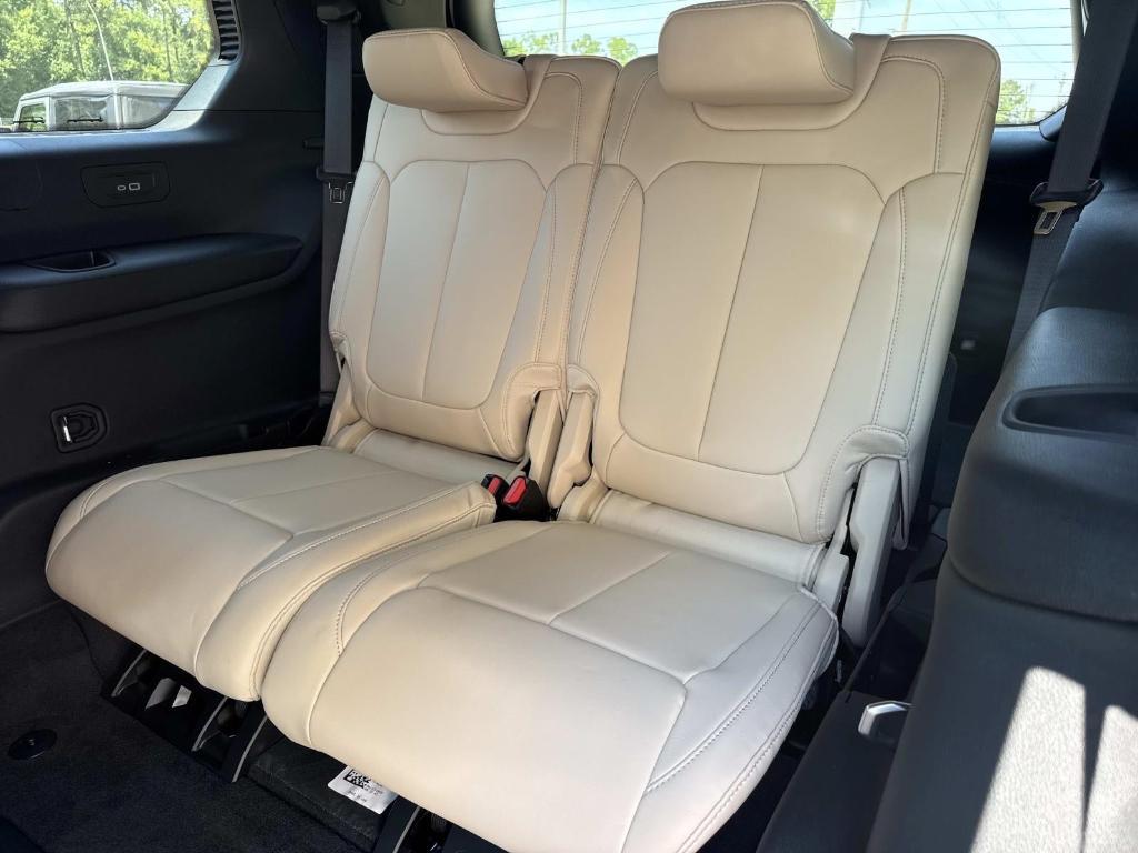 new 2025 Jeep Grand Cherokee L car, priced at $46,125
