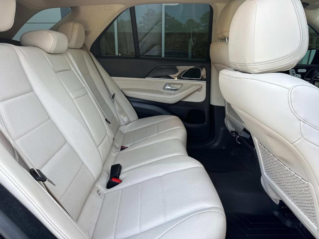 used 2022 Mercedes-Benz GLE 350 car, priced at $44,998
