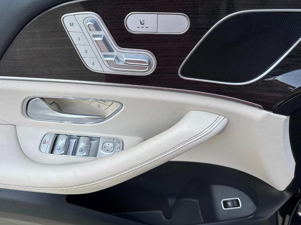 used 2022 Mercedes-Benz GLE 350 car, priced at $44,998