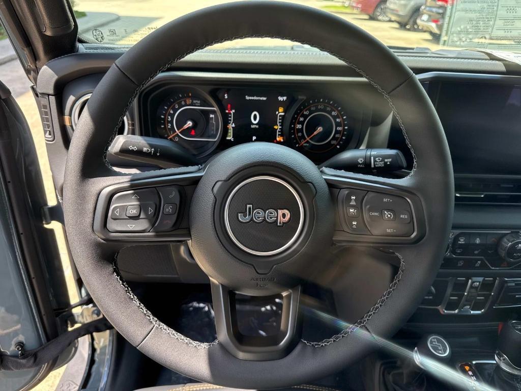 new 2025 Jeep Gladiator car, priced at $46,435