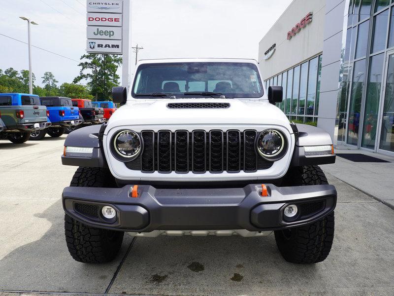 new 2024 Jeep Gladiator car, priced at $58,985