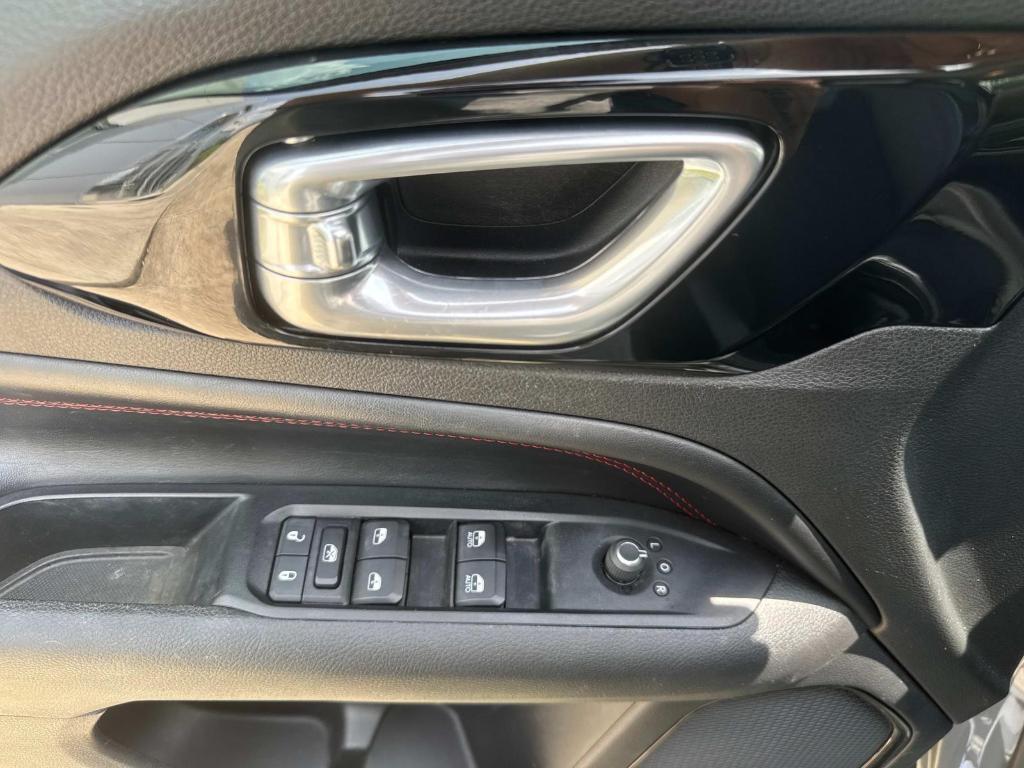 used 2022 Jeep Compass car, priced at $23,998