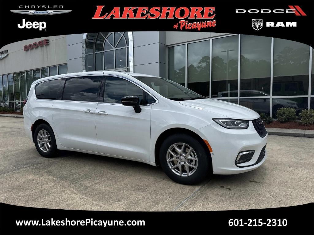 new 2025 Chrysler Pacifica car, priced at $44,850