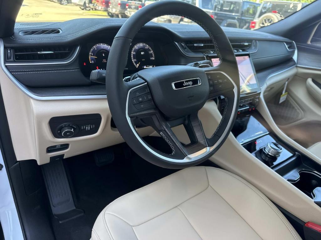 new 2025 Jeep Grand Cherokee L car, priced at $46,125