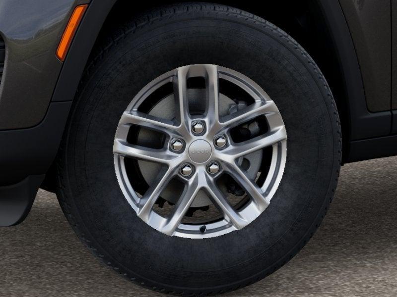 new 2025 Jeep Grand Cherokee car, priced at $36,125