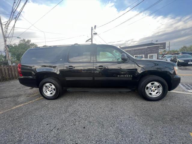 used 2009 Chevrolet Suburban car, priced at $7,588